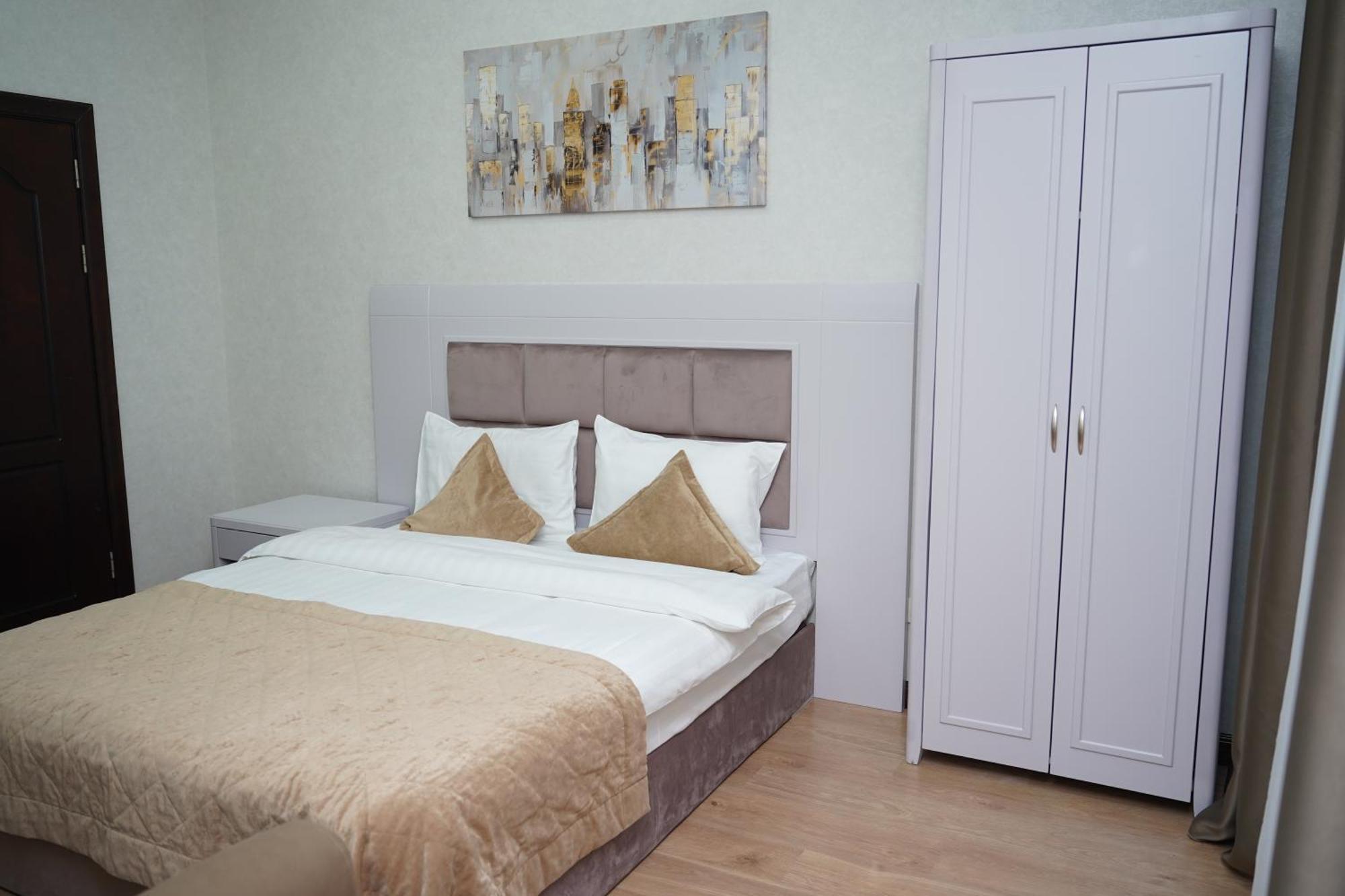 Safran Hotel Baky Esterno foto